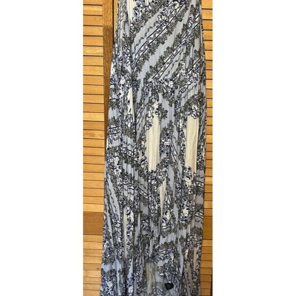 Torrid Halter Maxi Dress SZ 2(US 18-20/XXL) /CHARITY SALE - Picture 1 of 7